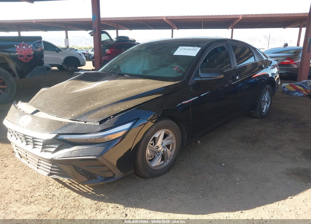 2024 HYUNDAI ELANTRA VIN: KMHLL4DG1RU677305