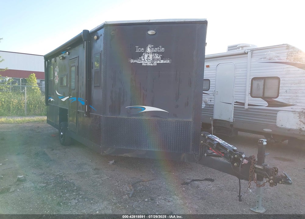 2020 ICE CASTLE FISH HOUSE VIN: 5TJBE2115LP000591