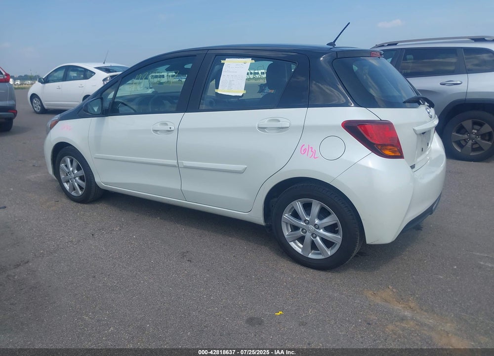 2017 TOYOTA YARIS LE VIN: VNKKTUD38HA077014