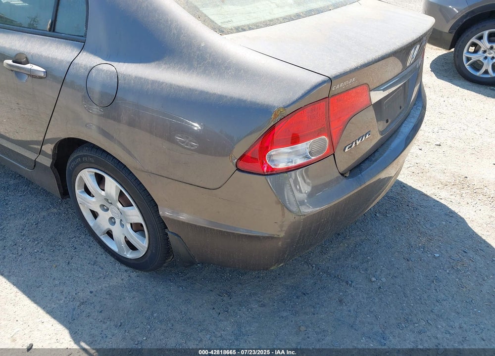 2011 HONDA CIVIC VIN: 19XFA1F52BE012953
