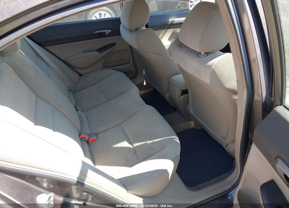 2011 HONDA CIVIC VIN: 19XFA1F52BE012953
