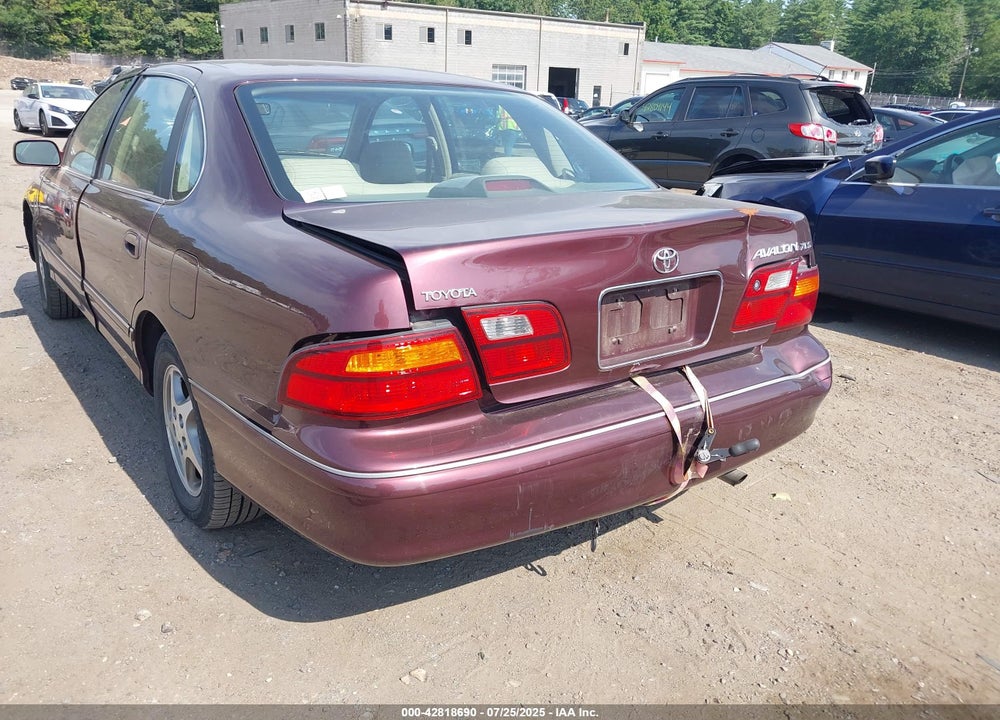 1998 TOYOTA AVALON VIN: 4T1BF18B9WU242043