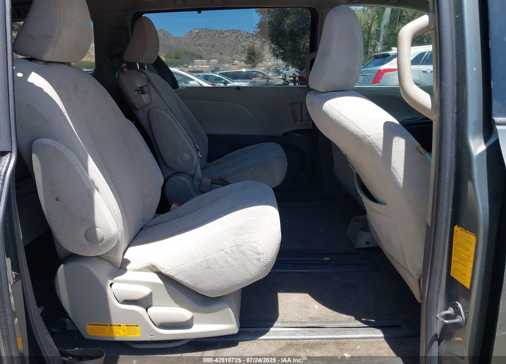 2013 TOYOTA SIENNA VIN: 5TDKK3DCXDS361165