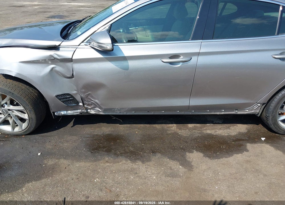 2022 GENESIS G70 VIN: KMTG34TA0NU090317
