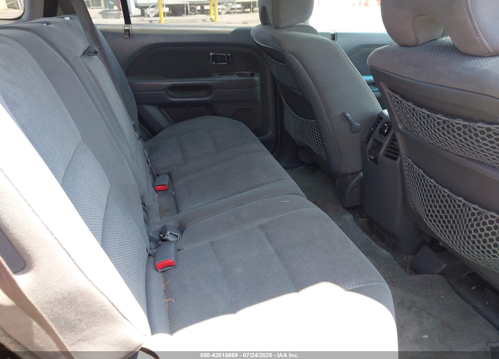 2007 HONDA PILOT VIN: 2HKYF18427H516940