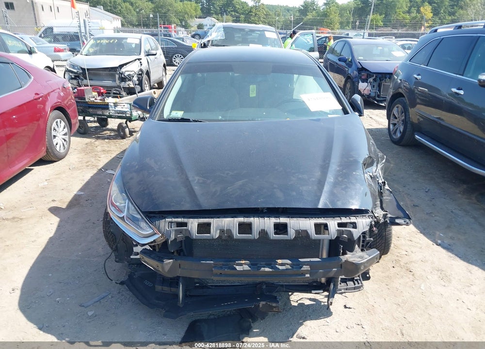 2018 HYUNDAI SONATA VIN: 5NPE34AF2JH652582