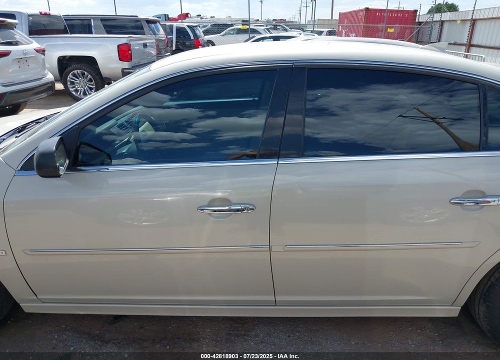 2010 BUICK LUCERNE VIN: 1G4HE5EM8AU110913