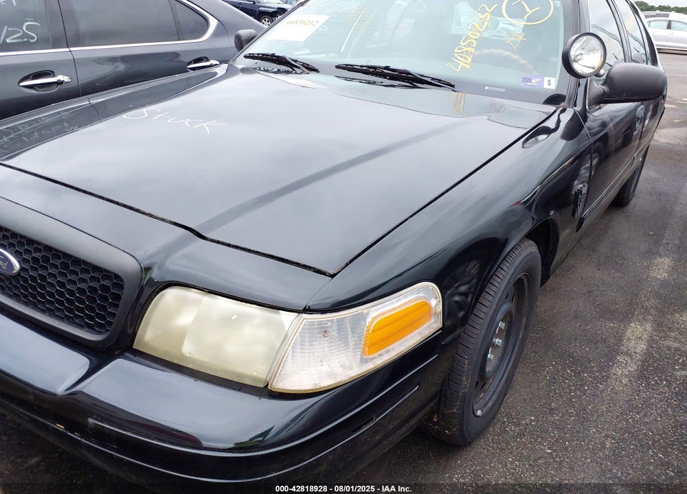 2011 FORD CROWN VICTORIA VIN: 2FABP7BV9BX141326