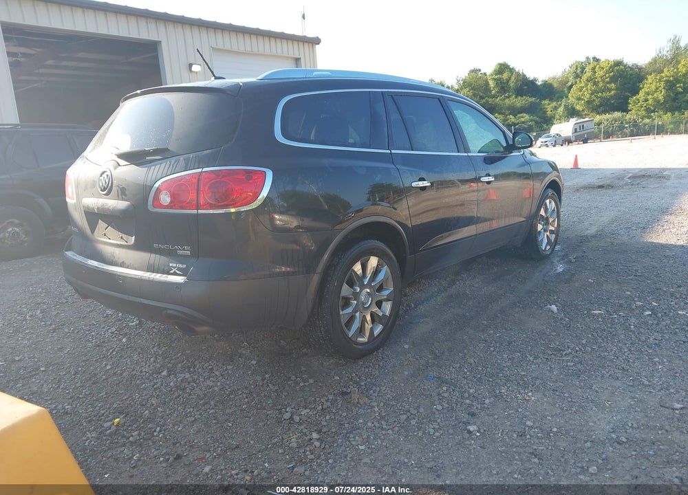 2011 BUICK ENCLAVE VIN: 5GAKVCED0BJ396081