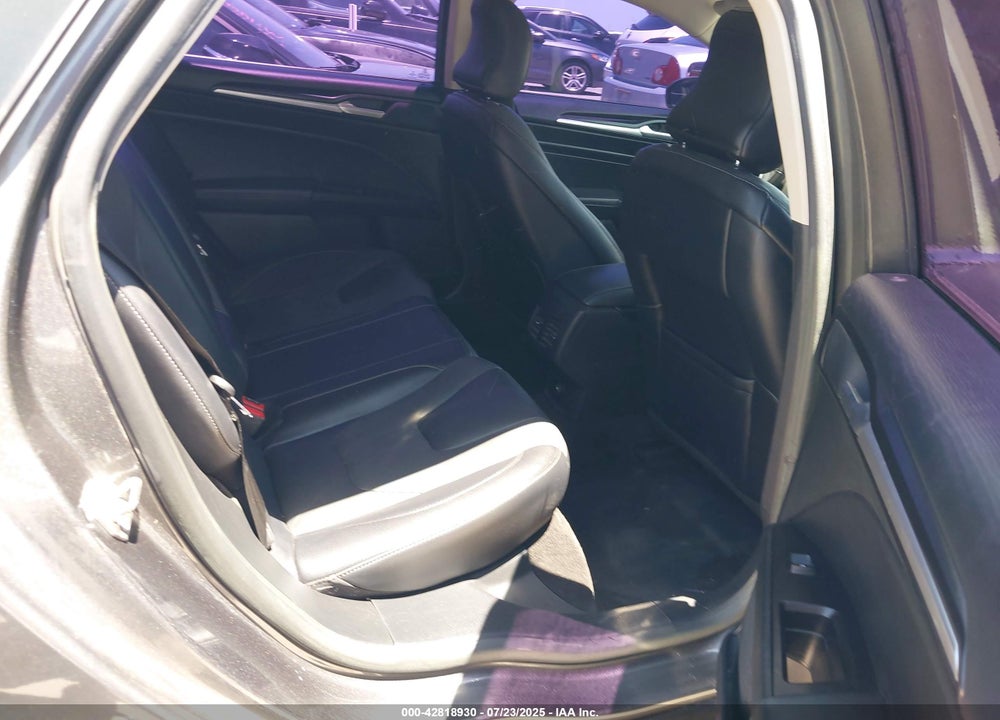 2018 FORD FUSION VIN: 3FA6P0D93JR163327