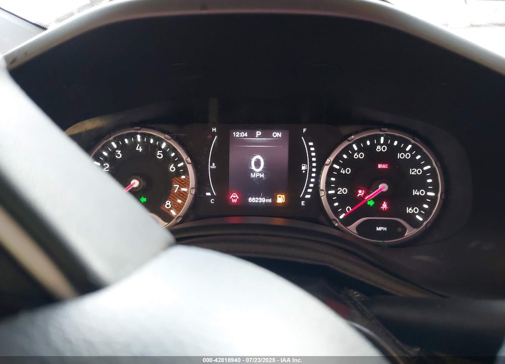2020 JEEP RENEGADE VIN: ZACNJABB1LPL74930