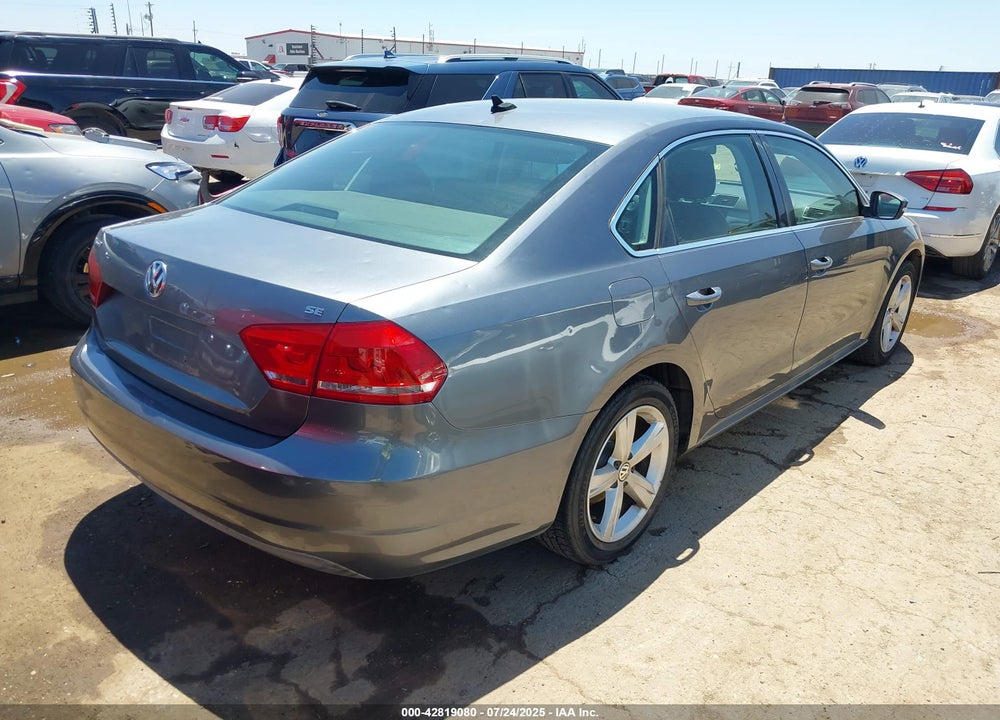 2013 VOLKSWAGEN PASSAT VIN: 1VWBH7A37DC012442