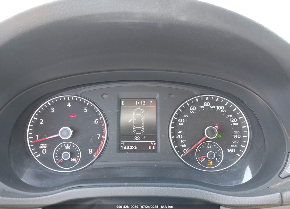 2013 VOLKSWAGEN PASSAT VIN: 1VWBH7A37DC012442