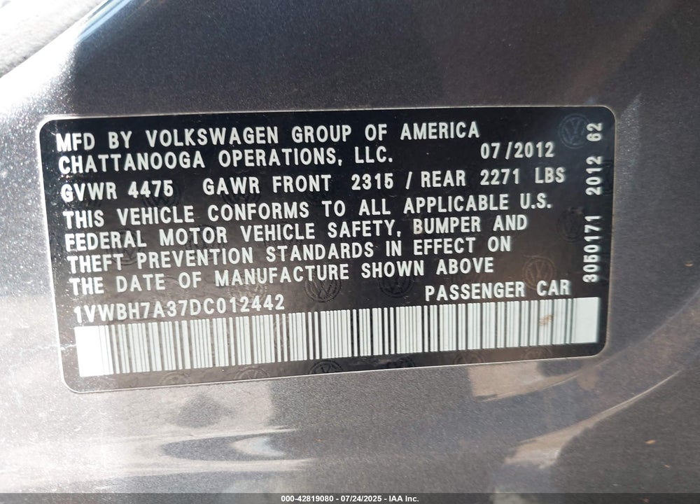 2013 VOLKSWAGEN PASSAT VIN: 1VWBH7A37DC012442