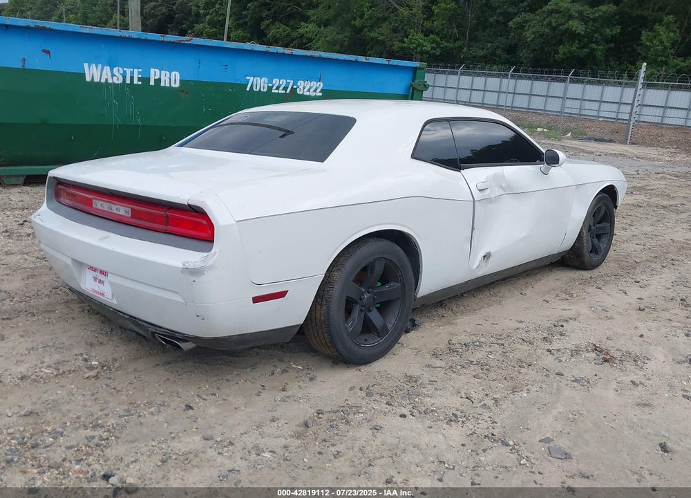 2013 DODGE CHALLENGER VIN: 2C3CDYAG0DH607372