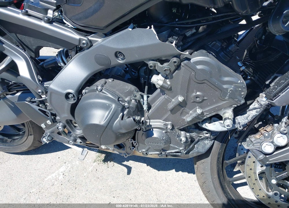 2025 YAMAHA MT09 C VIN: JYARN94YXSA000660