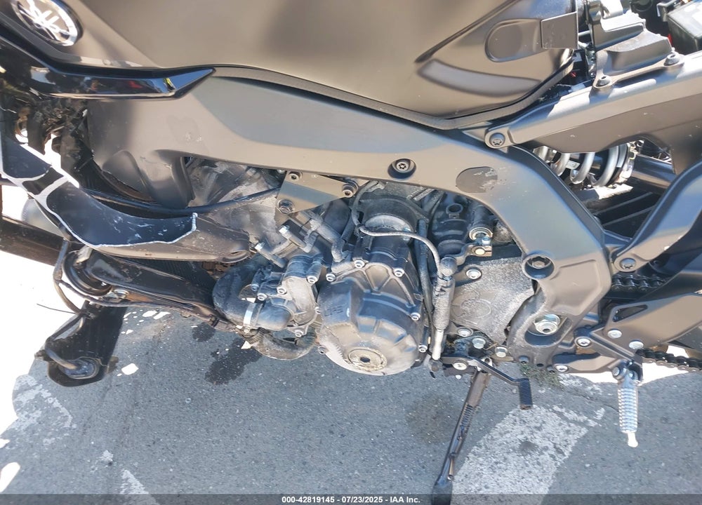 2025 YAMAHA MT09 C VIN: JYARN94YXSA000660