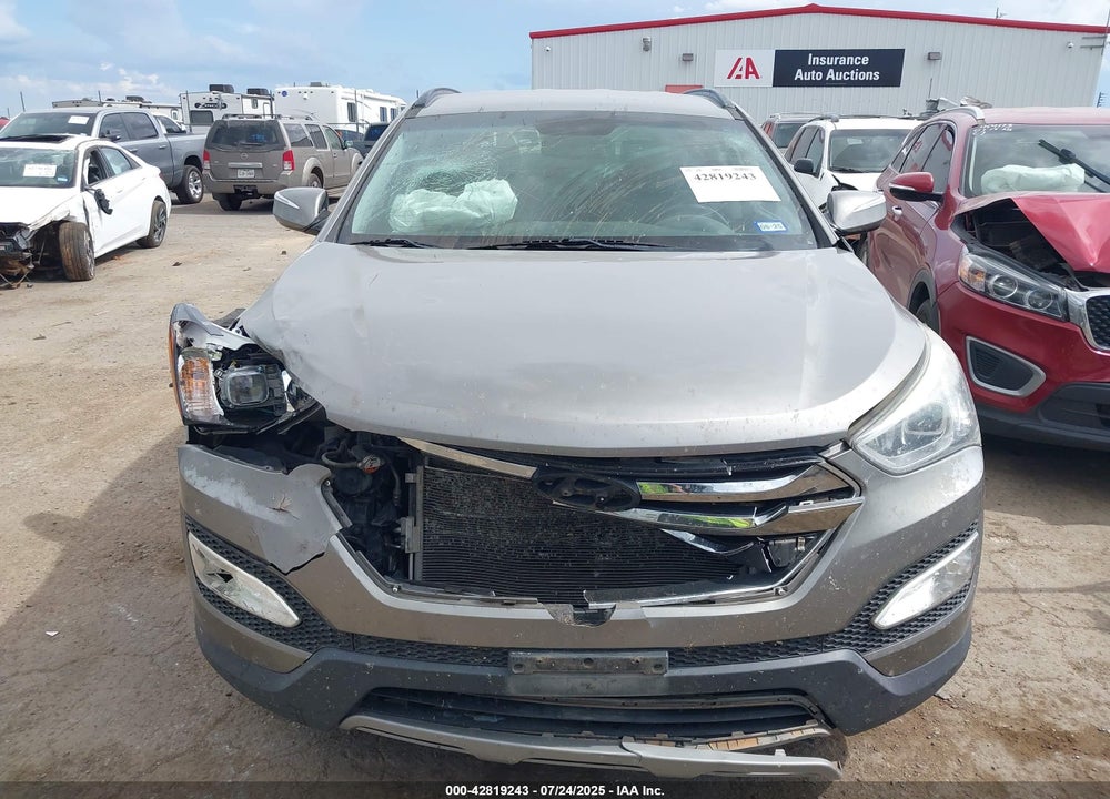 2014 HYUNDAI SANTA FE VIN: 5XYZUDLB7EG196231