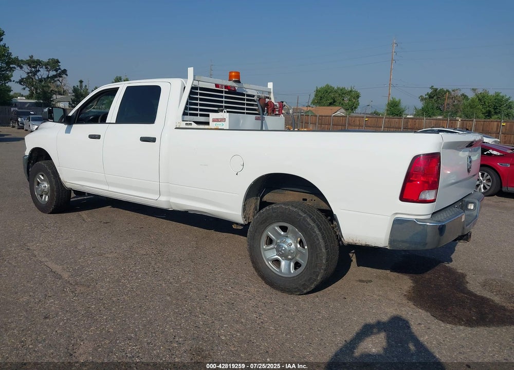 2015 RAM 2500 VIN: 3C6TR5HT9FG674769