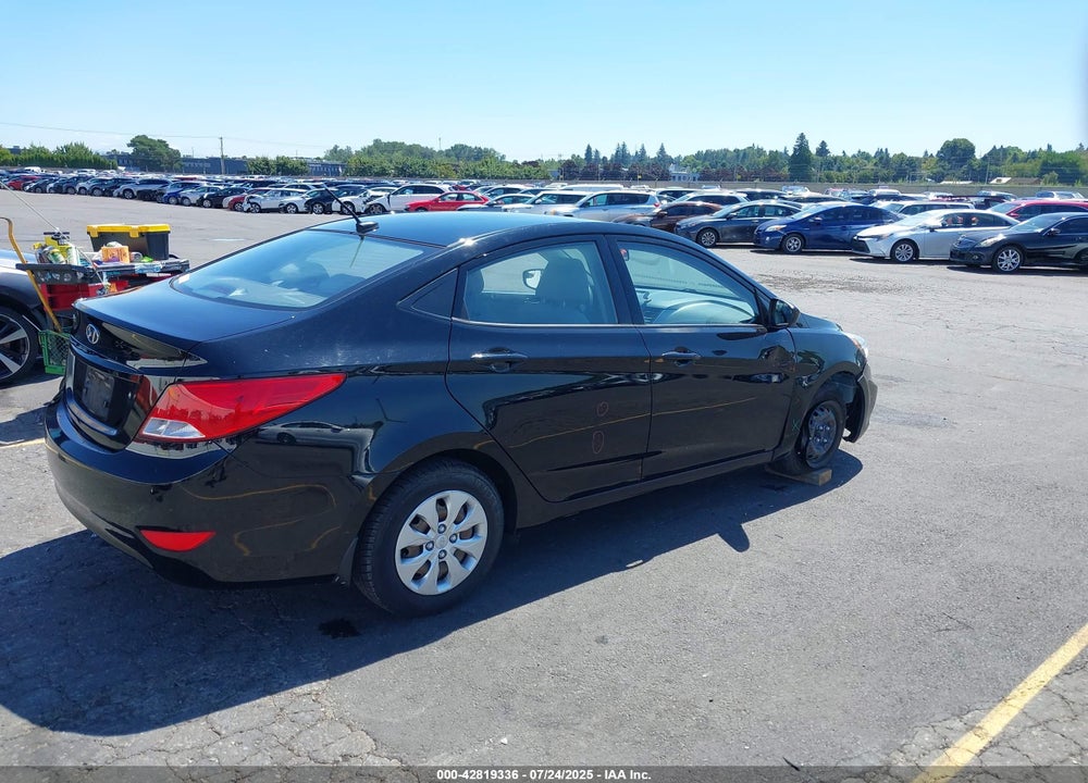 2015 HYUNDAI ACCENT VIN: KMHCT4AE4FU921978