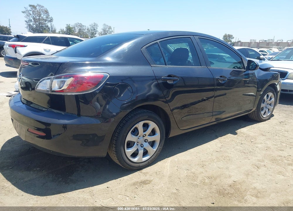 2013 MAZDA 3 VIN: JM1BL1TF5D1829605
