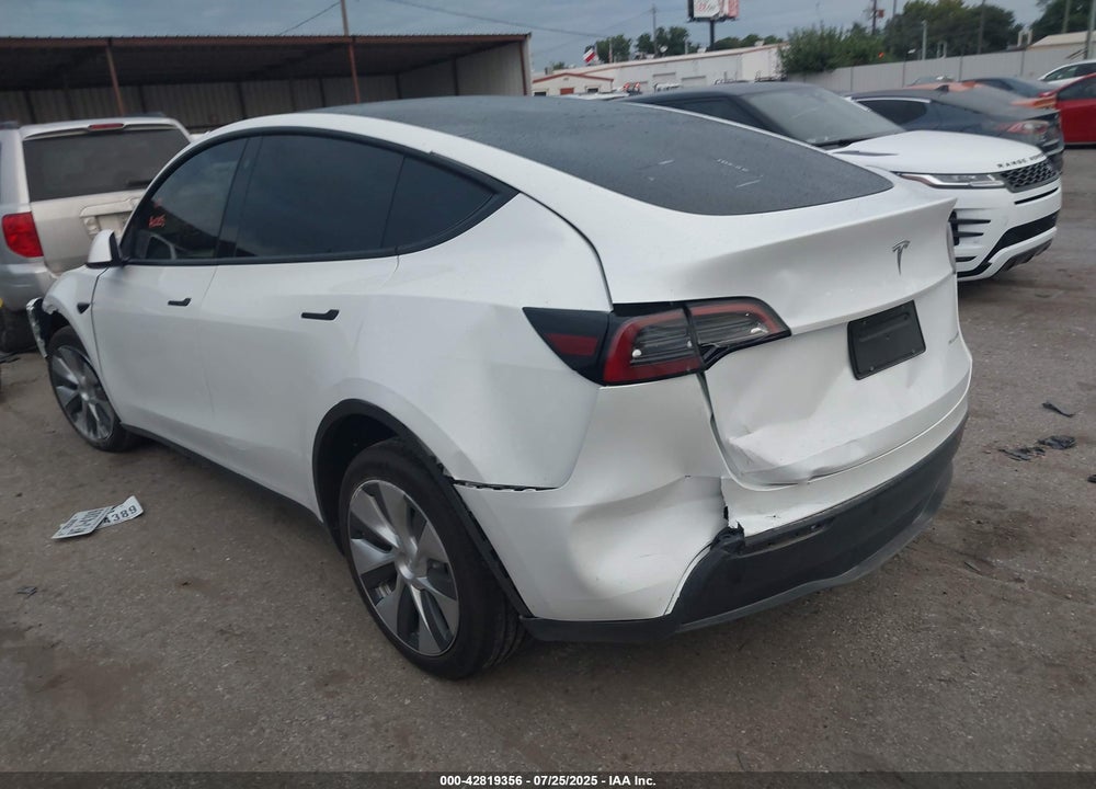 2023 TESLA MODEL Y AWD/LONG RANGE DUAL MOTOR ALL-WHEEL DRIVE VIN: 7SAYGDEE2PF630479