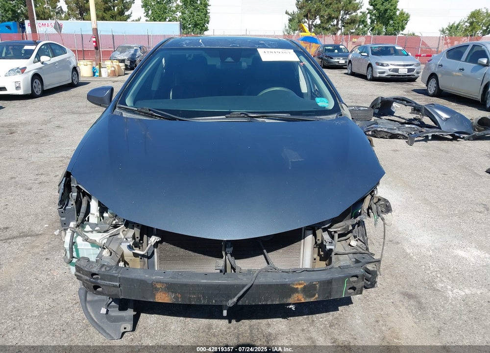 2017 TOYOTA COROLLA VIN: 5YFBURHE0HP633648