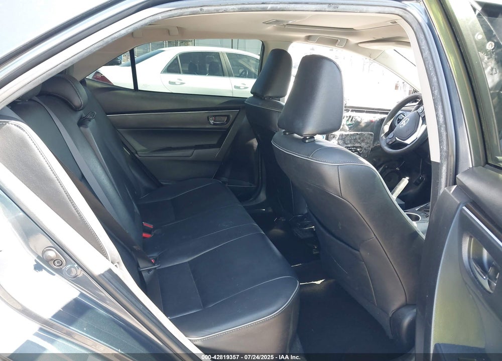 2017 TOYOTA COROLLA VIN: 5YFBURHE0HP633648