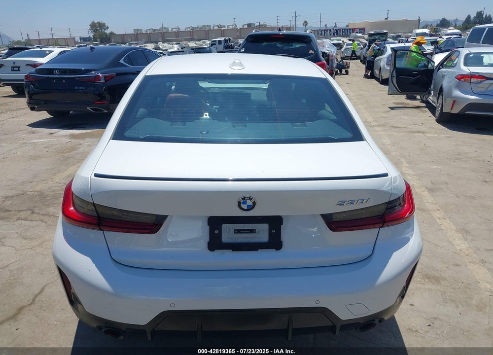 2024 BMW 3 SERIES VIN: 3MW69FF0XR8E86066