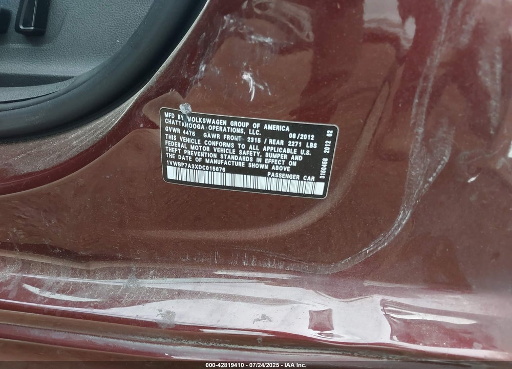 2013 VOLKSWAGEN PASSAT VIN: 1VWBP7A3XDC015676