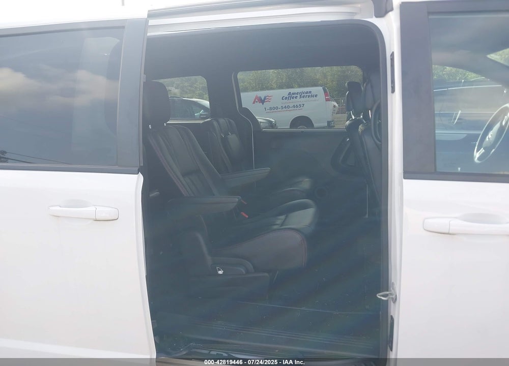 2018 DODGE GRAND CARAVAN GT VIN: 2C4RDGEG9JR346159