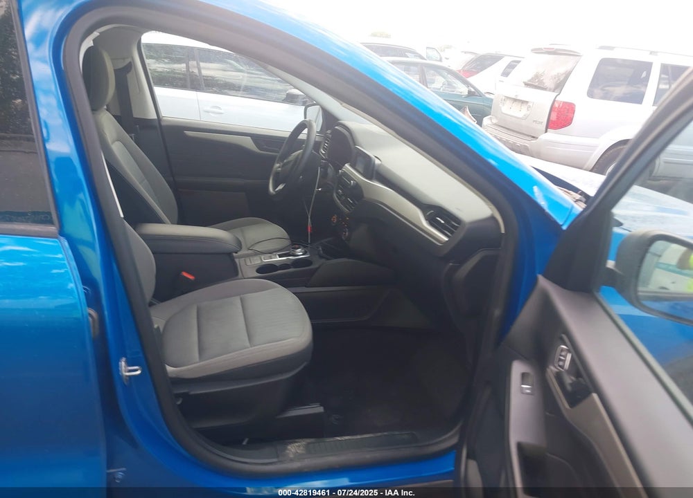 2021 FORD ESCAPE VIN: 1FMCU0F64MUA00641