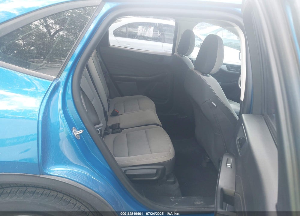 2021 FORD ESCAPE VIN: 1FMCU0F64MUA00641