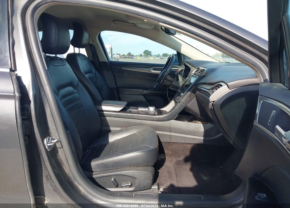 2017 FORD FUSION VIN: 3FA6P0PU6HR329561