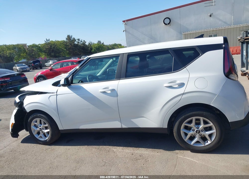 2023 KIA SOUL LX VIN: KNDJ23AU0P7878787