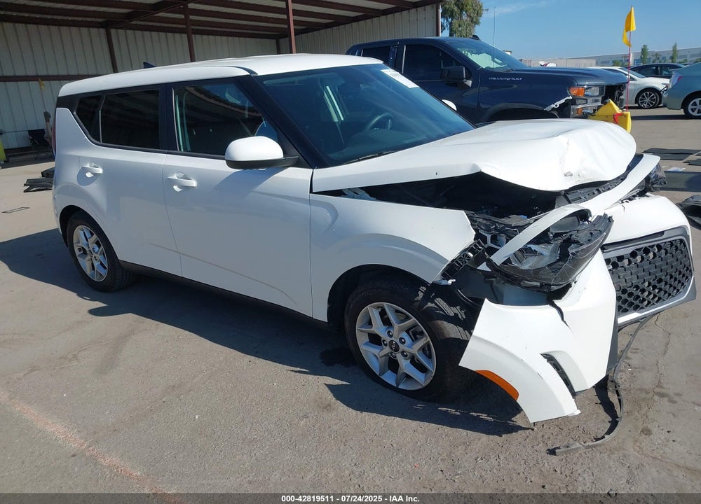 2023 KIA SOUL LX VIN: KNDJ23AU0P7878787