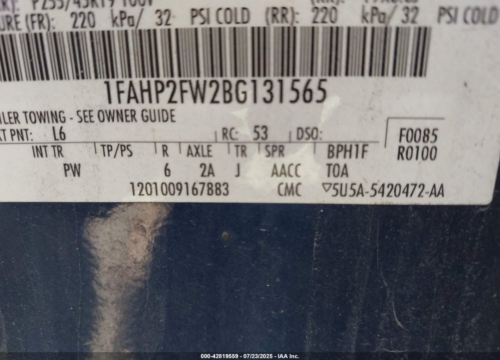 2011 FORD TAURUS VIN: 1FAHP2FW2BG131565