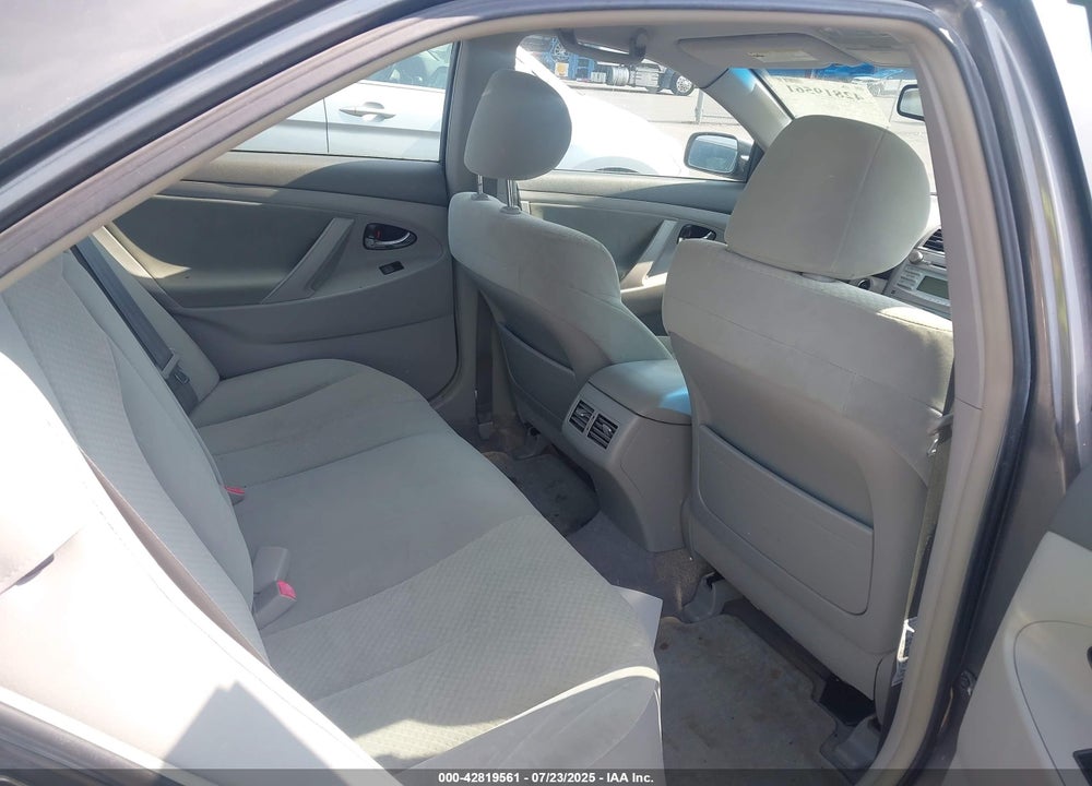 2007 TOYOTA CAMRY HYBRID VIN: JTNBB46K273009290