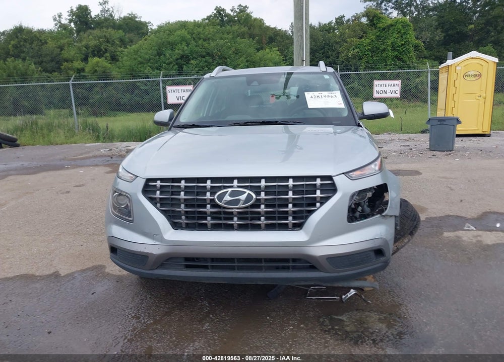 2020 HYUNDAI VENUE VIN: KMHRC8A39LU029222