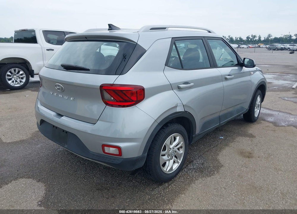 2020 HYUNDAI VENUE VIN: KMHRC8A39LU029222