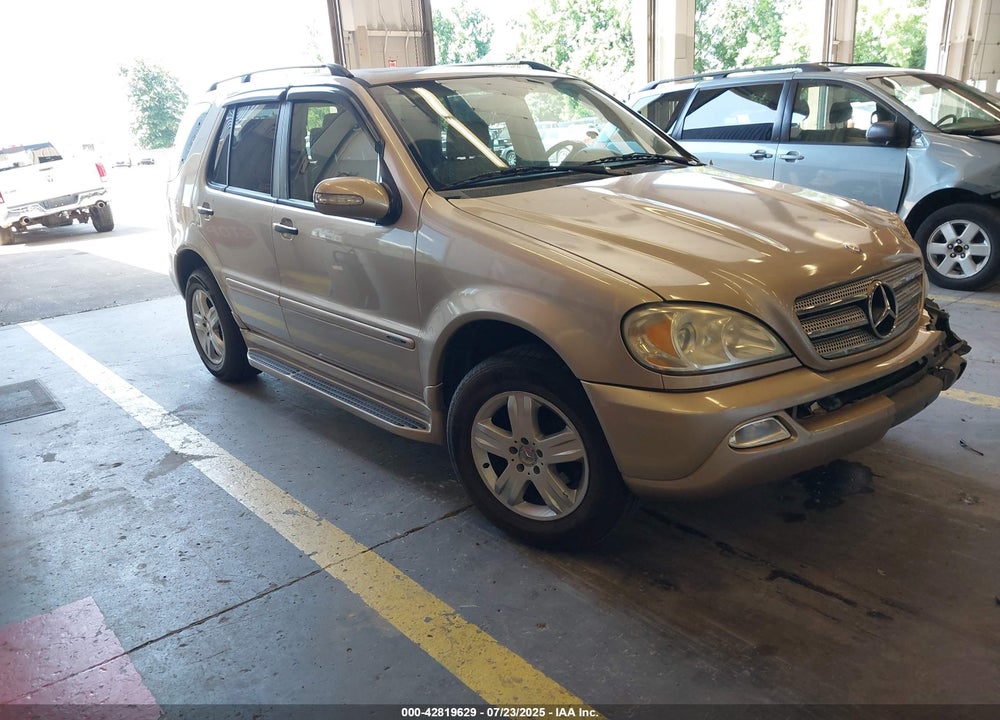 2005 MERCEDES-BENZ ML 350 4MATIC VIN: 4JGAB57E95A541672