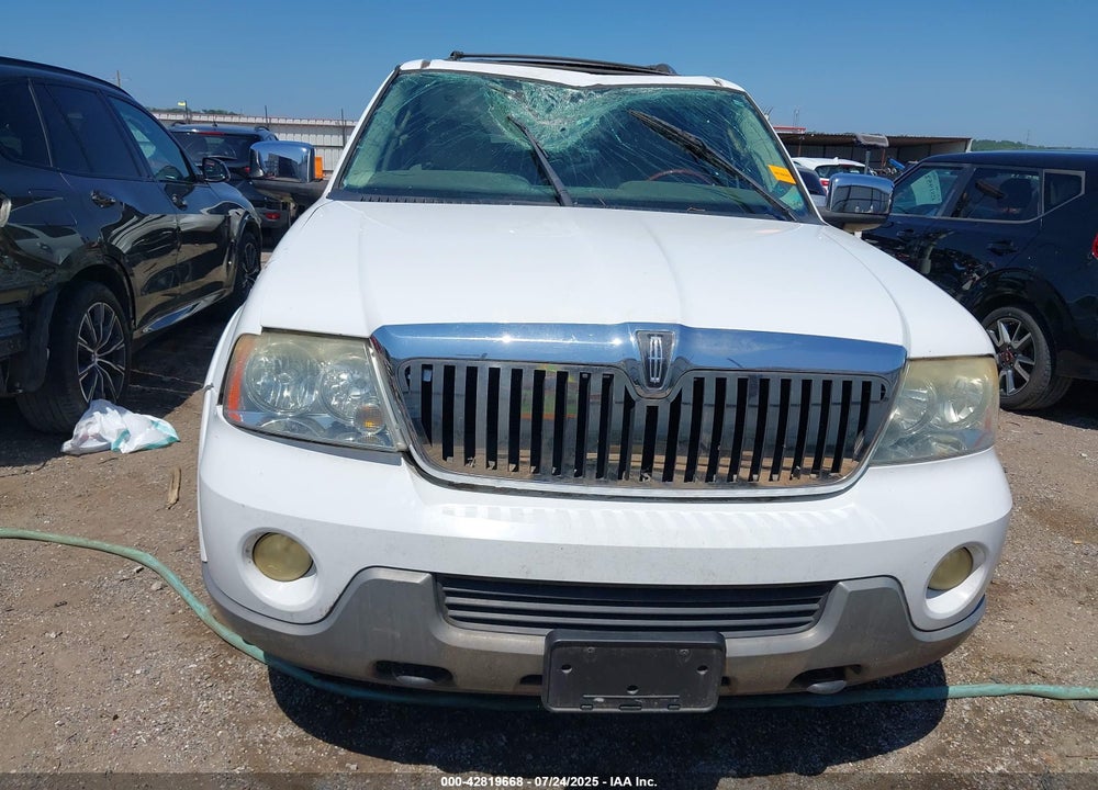 2004 LINCOLN NAVIGATOR VIN: 5LMFU27R64LJ17609