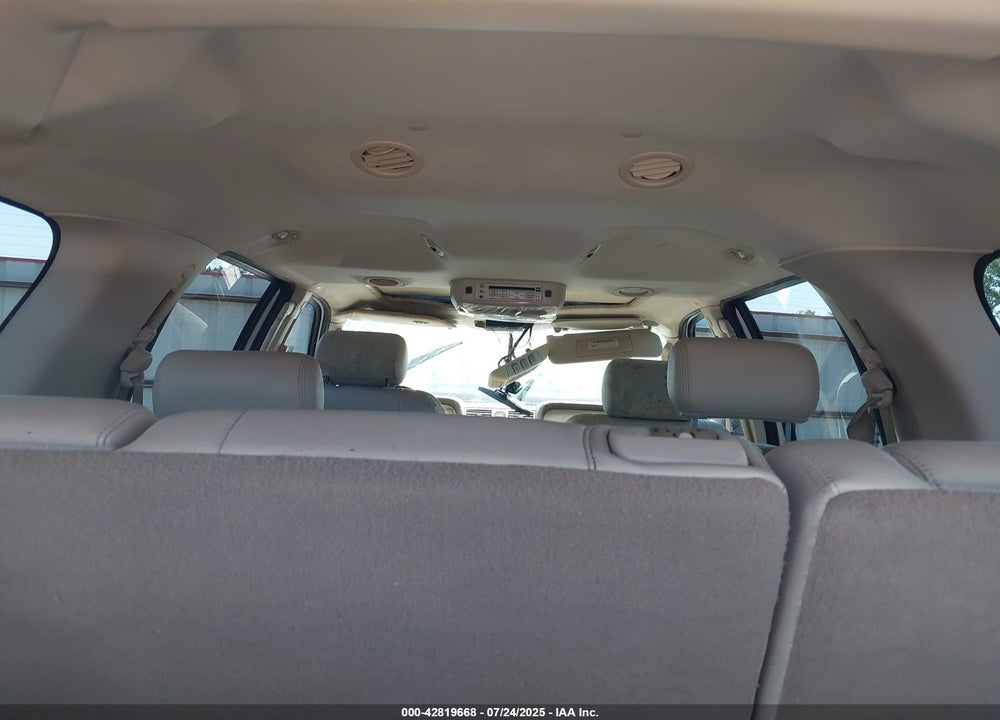 2004 LINCOLN NAVIGATOR VIN: 5LMFU27R64LJ17609