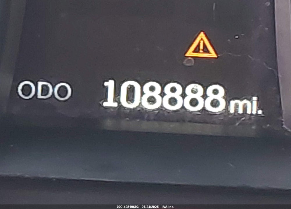 2015 HYUNDAI SANTA FE VIN: KM8SN4HF2FU110135