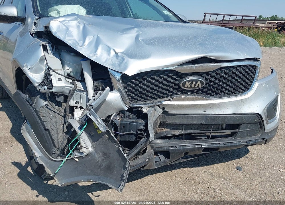 2017 KIA SORENTO VIN: 5XYPGDA35HG327932
