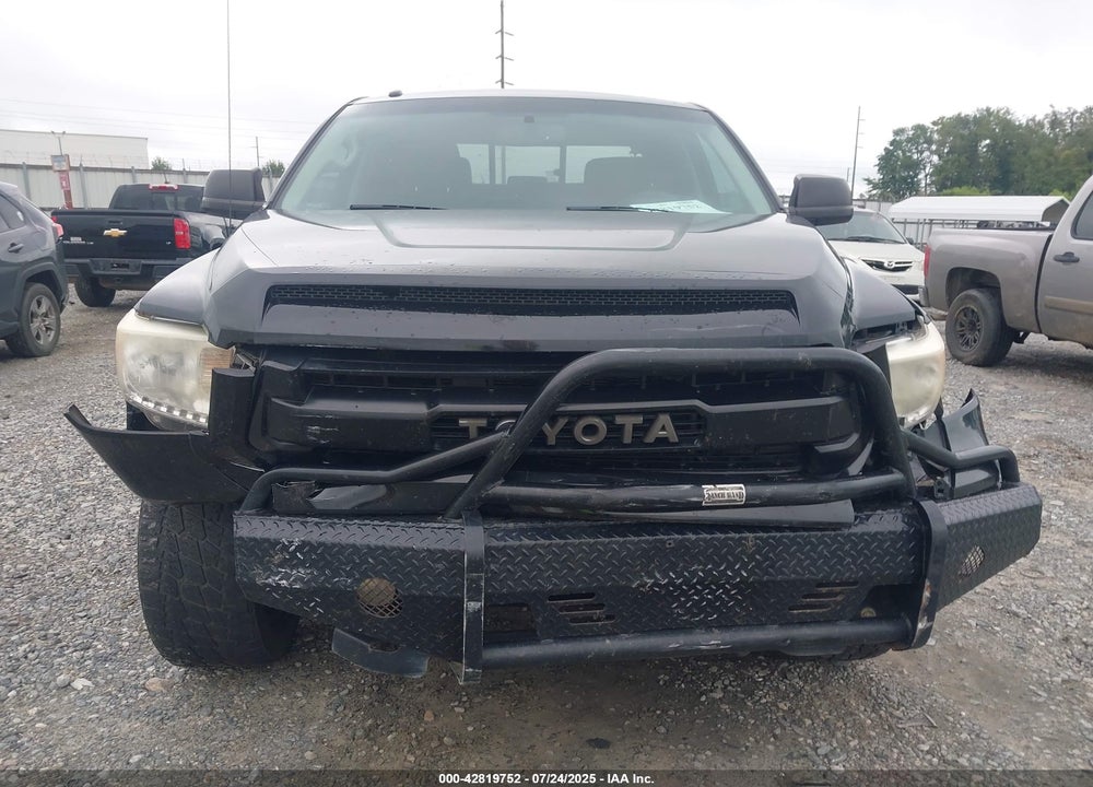 2016 TOYOTA TUNDRA SR5 5.7L V8 VIN: 5TFRW5F11GX200826