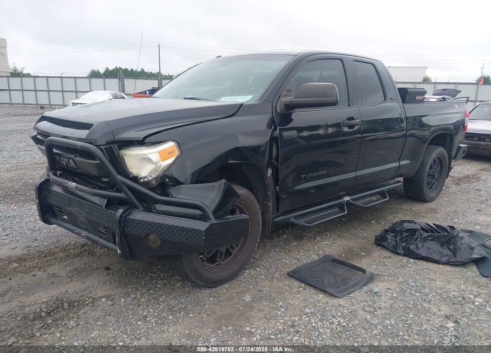 2016 TOYOTA TUNDRA SR5 5.7L V8 VIN: 5TFRW5F11GX200826