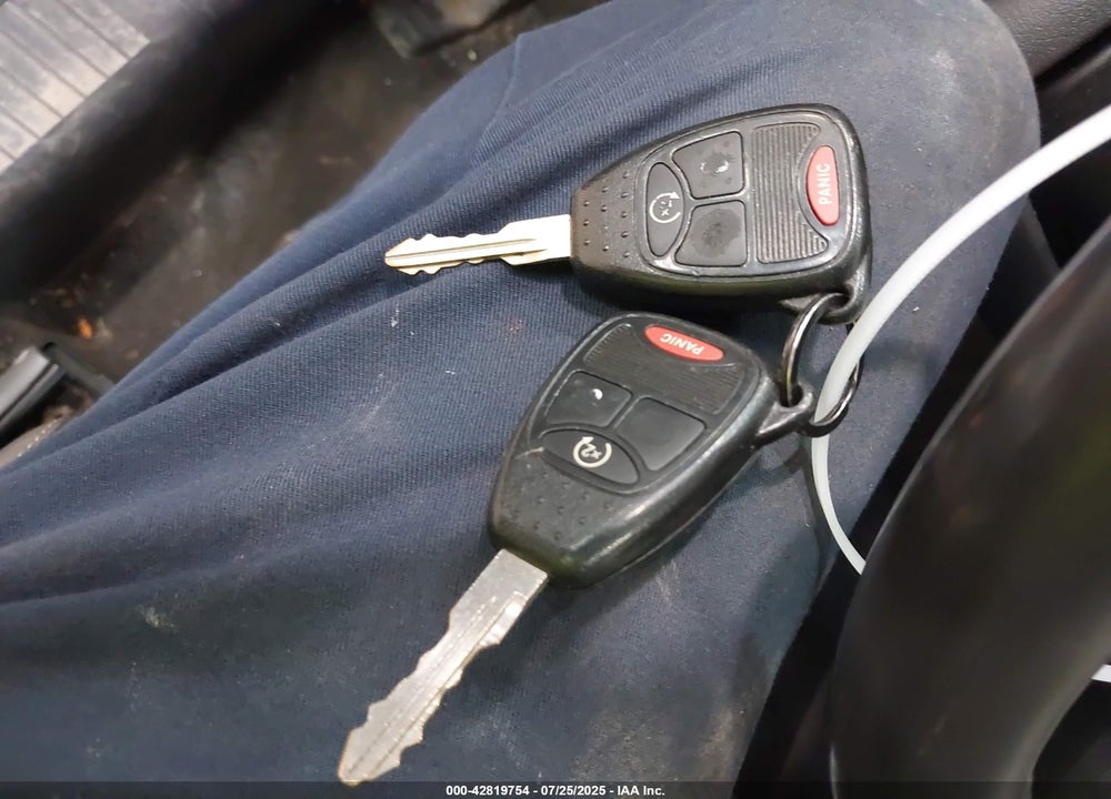 2015 JEEP COMPASS VIN: 1C4NJDEB1FD120752