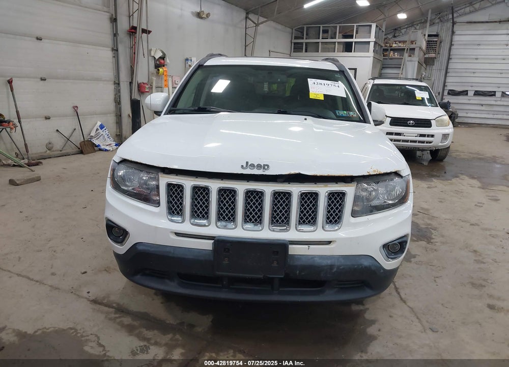 2015 JEEP COMPASS VIN: 1C4NJDEB1FD120752