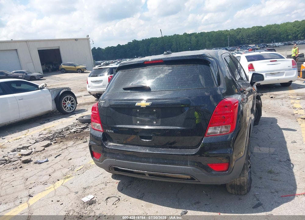 2018 CHEVROLET TRAX VIN: 3GNCJKSB0JL241394